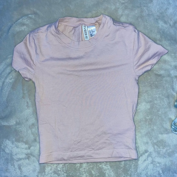 H&M basic cropped tee - Picture 3 of 3